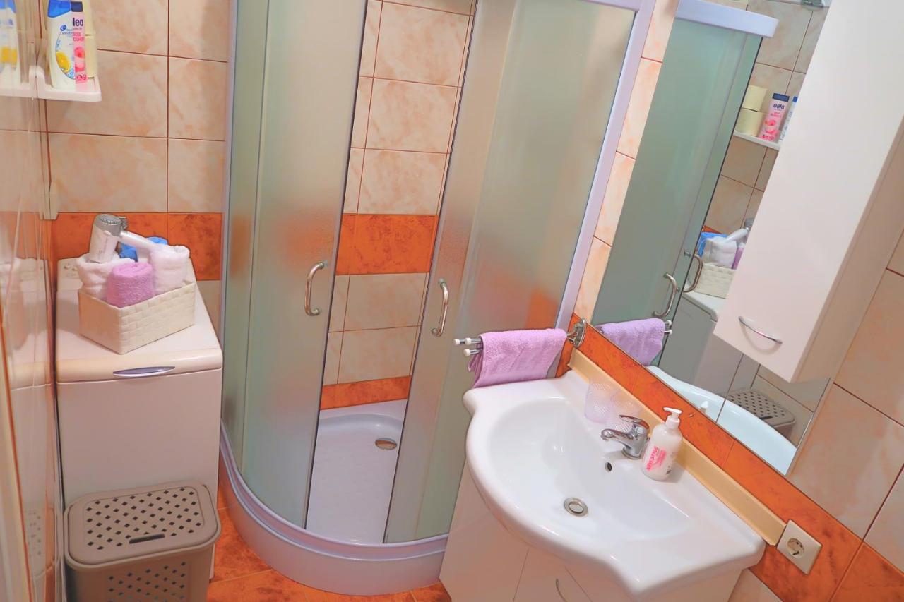Adria Apartment Rijeka Luaran gambar
